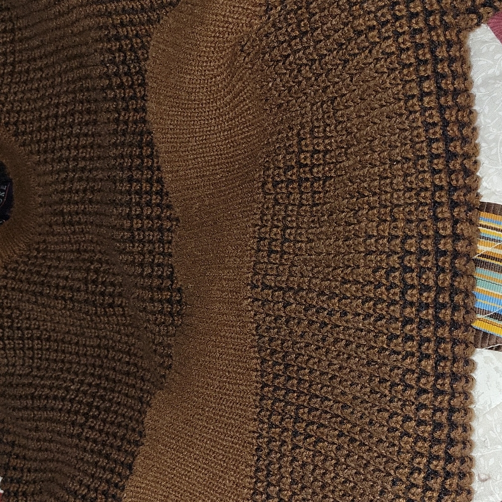 Men's sweater